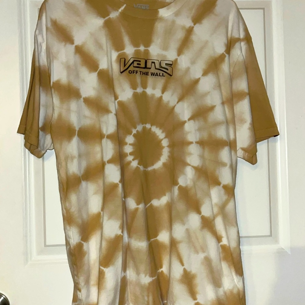 Men’s large, short sleeve Vans Tshirt